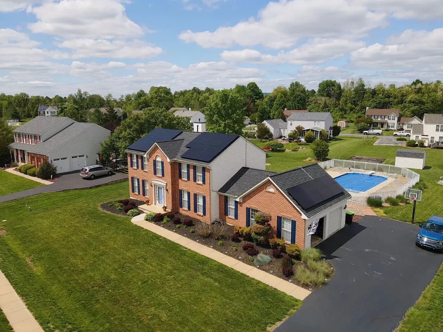 AFTER-SOLAR-MIDDLETOWN-DELAWARE-PINNACLE-EXTERIORS-4843506829-Del-Duke.webp